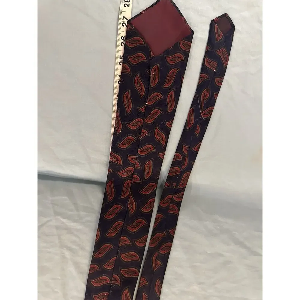 Men's Tie Mini Paisley Beige Red Navy 58in